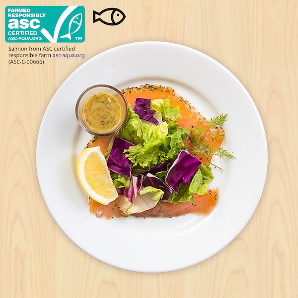 腌制三文鱼沙拉,鱼食品标志和水产养殖管理委员会(ASC)食品证书(ASC - c - 00666)缩略图的左上角